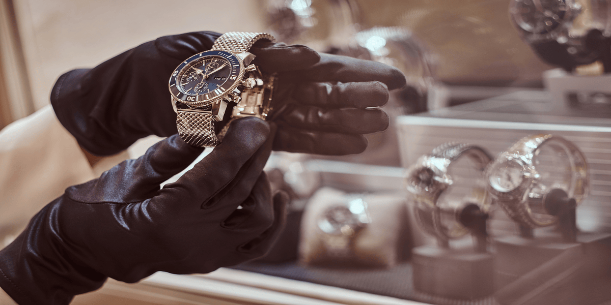 discover-the-best-watch-shops-in-dubai:-luxury-meets-precision-at-ibn-battuta-mall